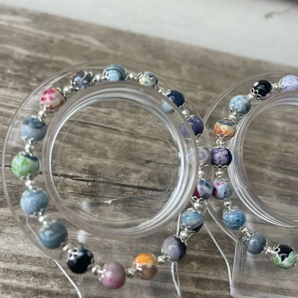 Colorful orca stretch bracelet silver tone black blue pink beads beaded NEW dyed